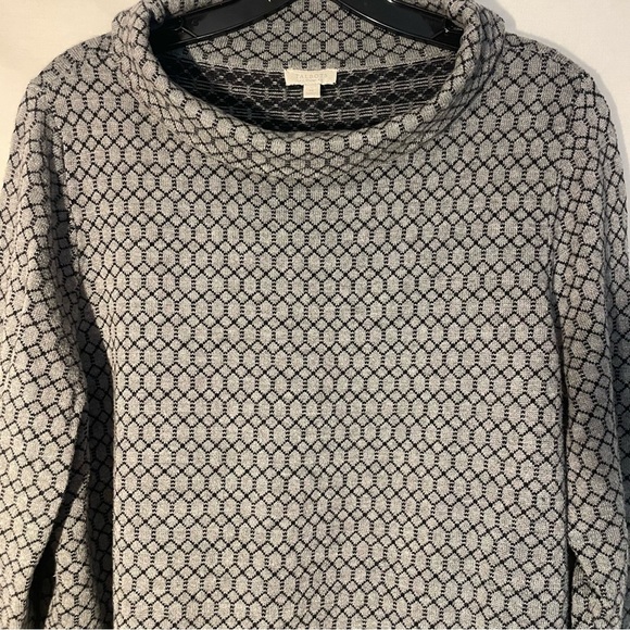 Talbots women Gray Patterned Long 3/4 Sleeve sweater /small cowl neck  side 1x - Picture 2 of 6
